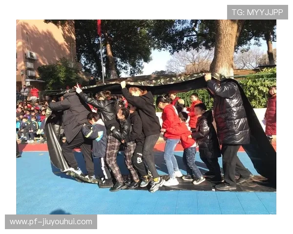 亲子共玩足球互动桌提升亲子关系与运动乐趣的全新体验